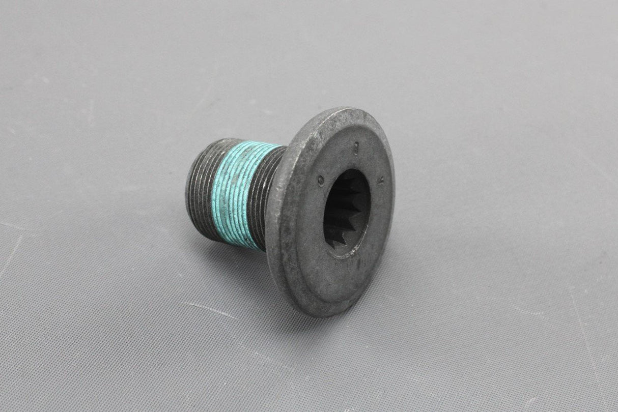 VW Audi Skoda SEAT expansion screw bolt (x1) WHT007671B