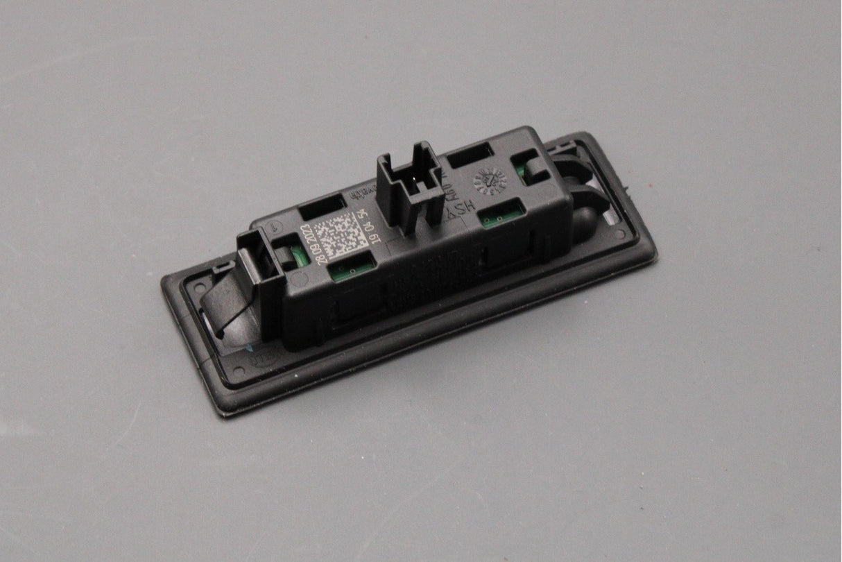 Audi Q2 Q3 A5 RS5 Q5 Q7 LED number plate light 8W6943021A