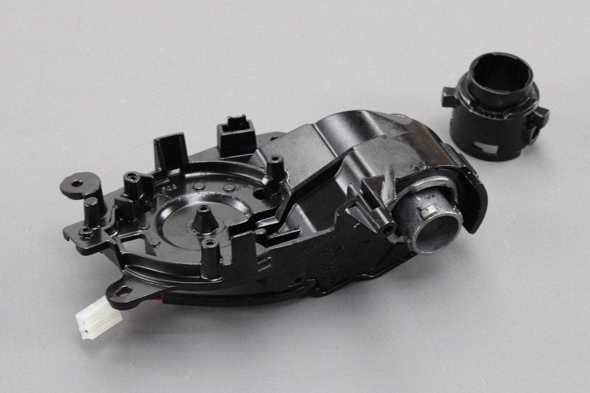 Audi R8 TT TTS TTRS wing mirror mounting plate (left) 8J0858531A