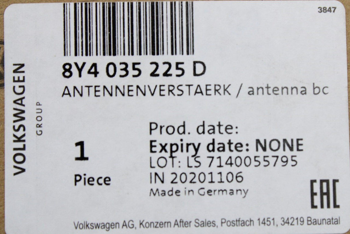 Audi A3 2020-on aerial antenna booster 8Y4035225D