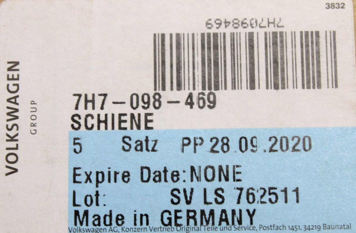 VW California T6 T6.1 2016-on bench seat draw guide rails 7H7098469