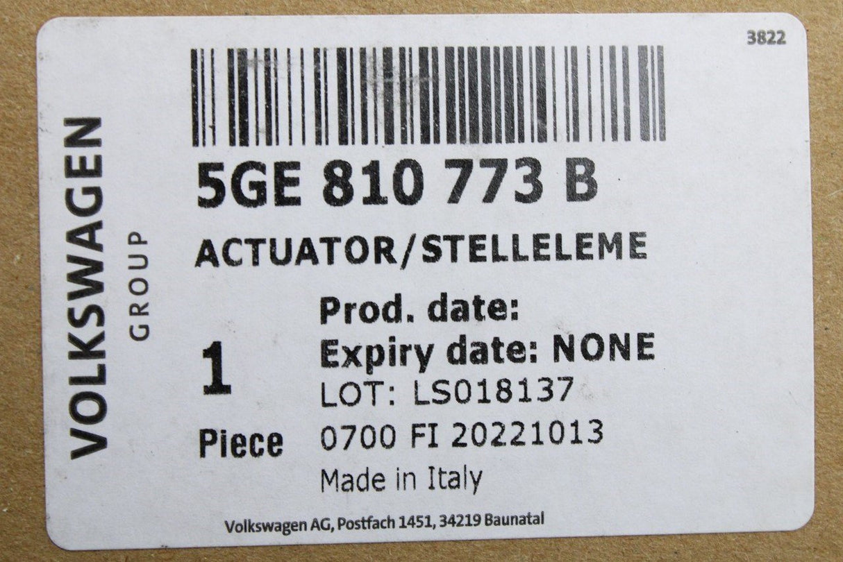 VW Golf GTE Passat Skoda Superb badge charging flap actuator 5GE810773B