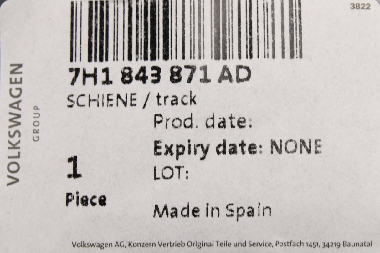 VW Transporter T5 T6 sliding door guide rail (centre left) 7H1843871AD