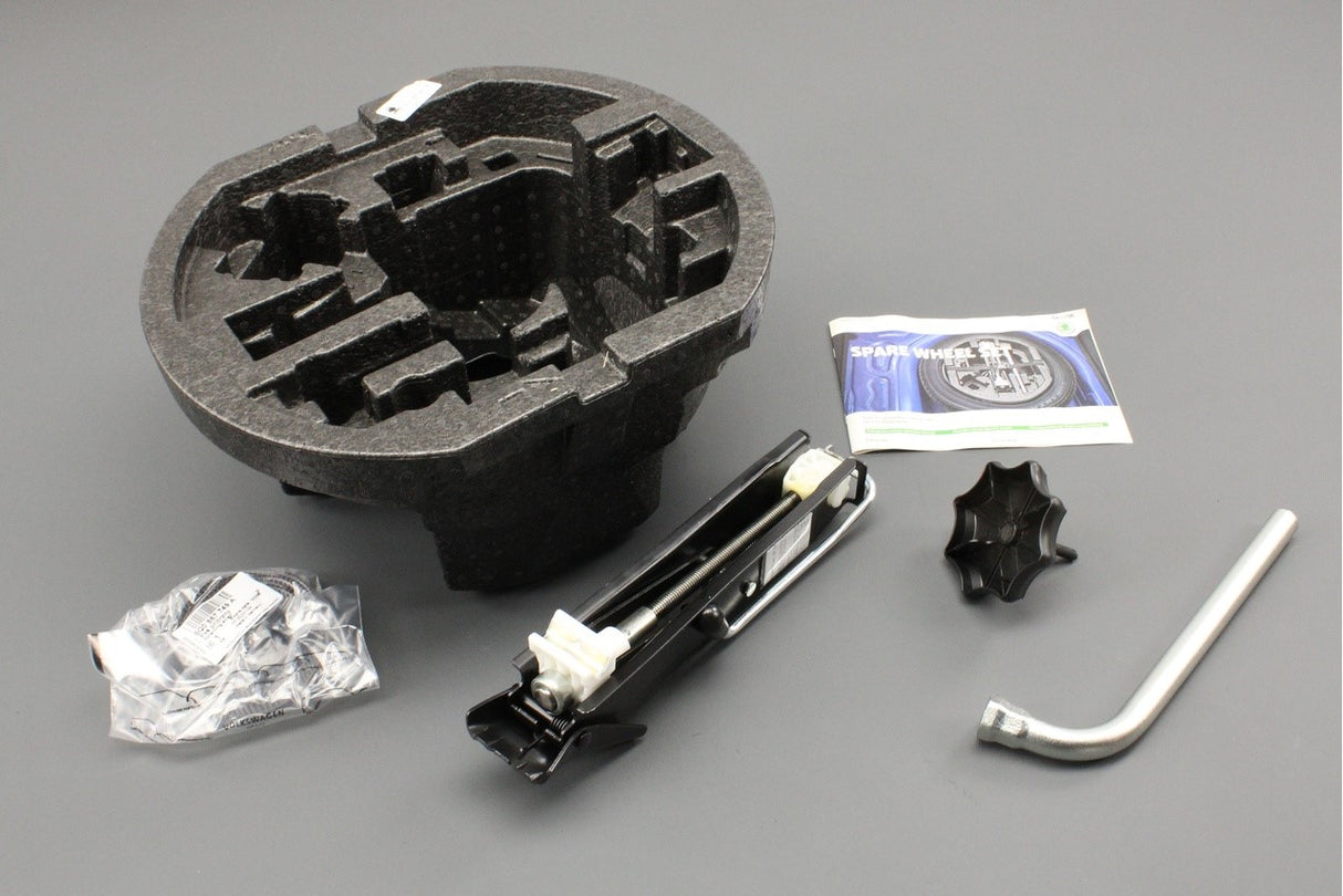 Skoda Fabia 2015-on temporary spare wheel tool kit 6V0093860B