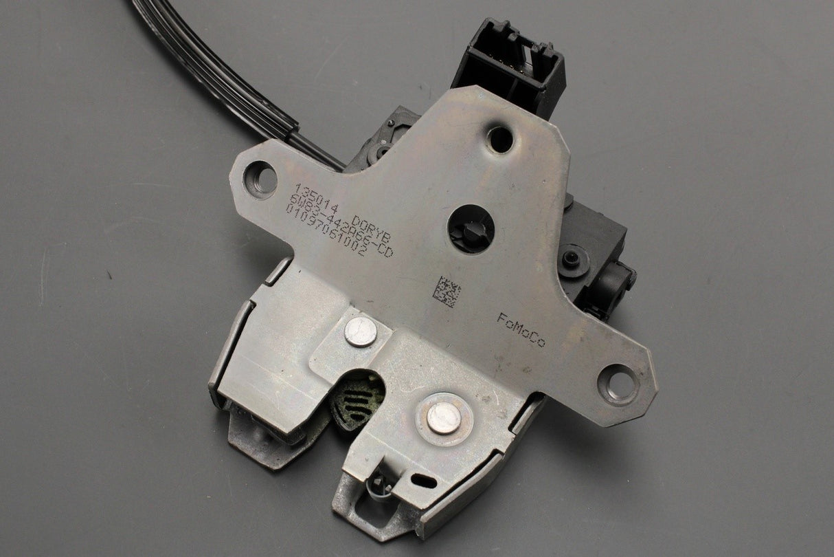 Jaguar XF 2009-2015 boot lid latch lock C2Z11315