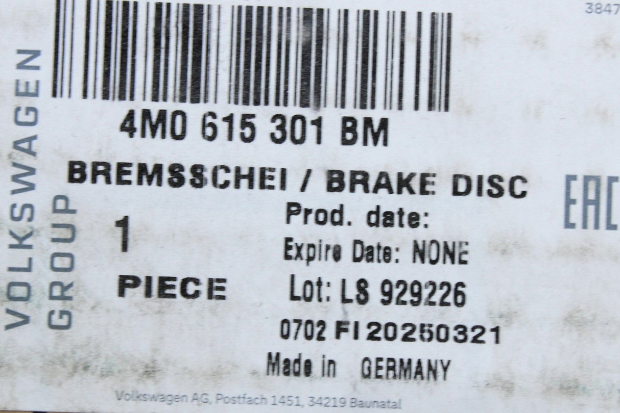 VW Touareg 18-on Audi Q7 16-on Q8 front brake disc x1 (left) 4M0615301BM