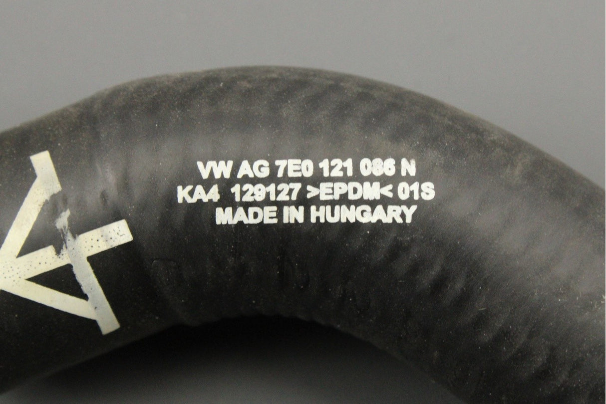 VW Transporter T5.1 2.0 BiTDI CFCA engine coolant hose 7E0121086N