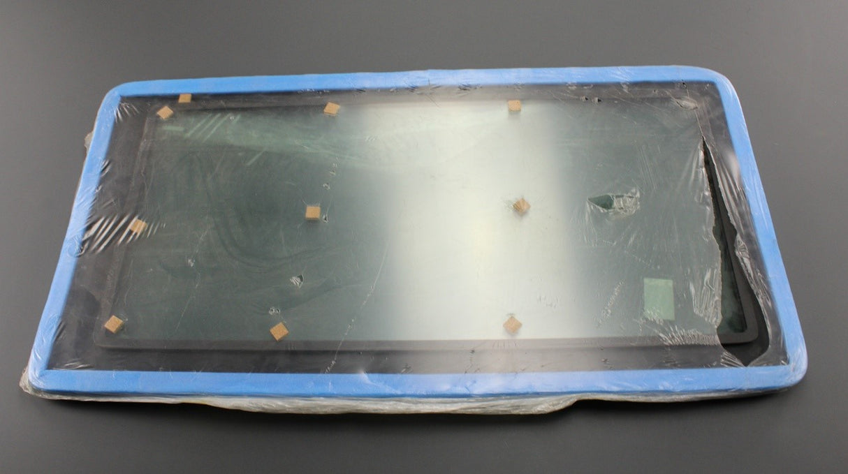 VW Transporter 03-15 T5 T5.1 middle side window glass (right) 7H0845302H