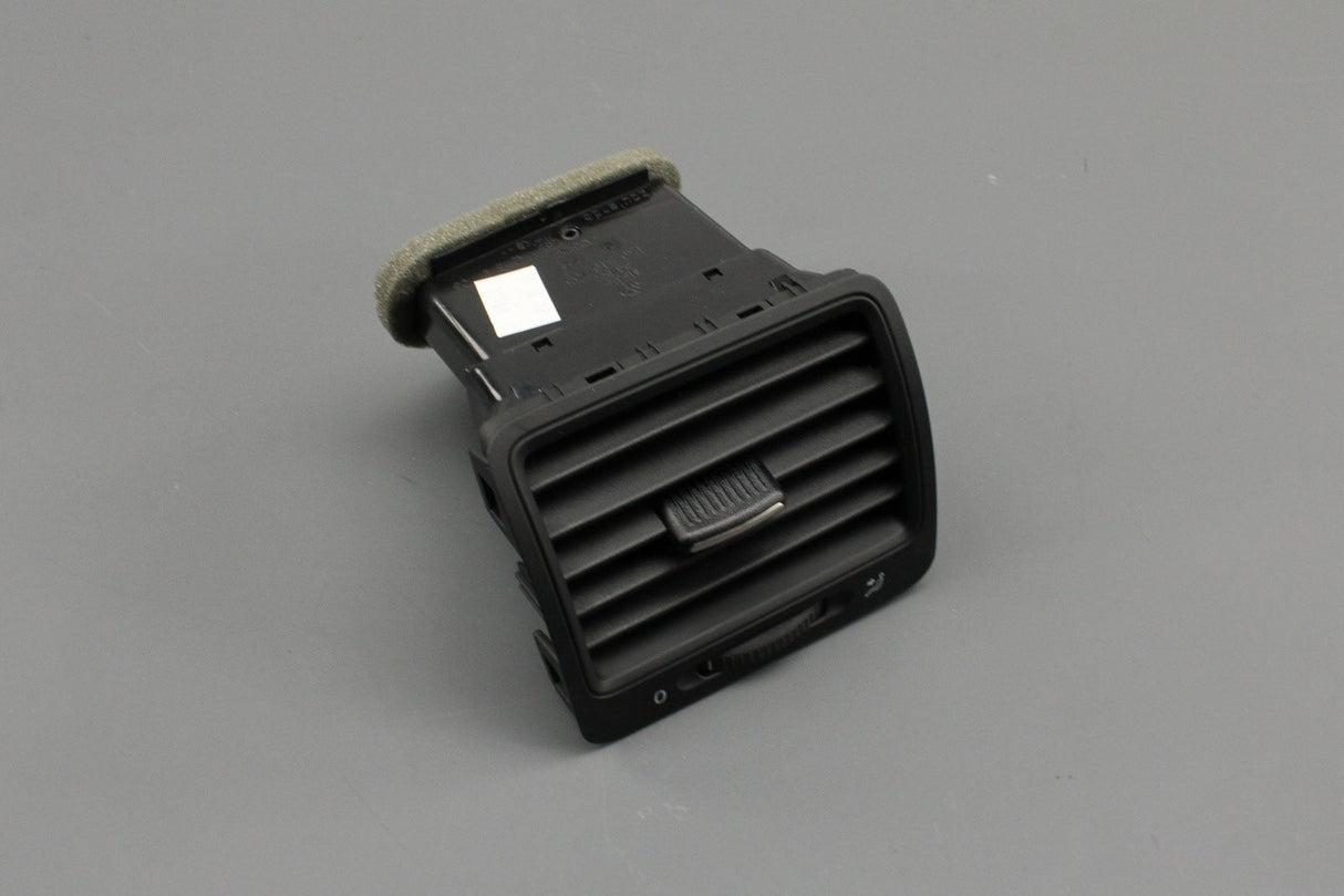 VW Golf MK5 2006-09 Jetta 06-10 dashboard air vent (left) 1K0819703D 1QB