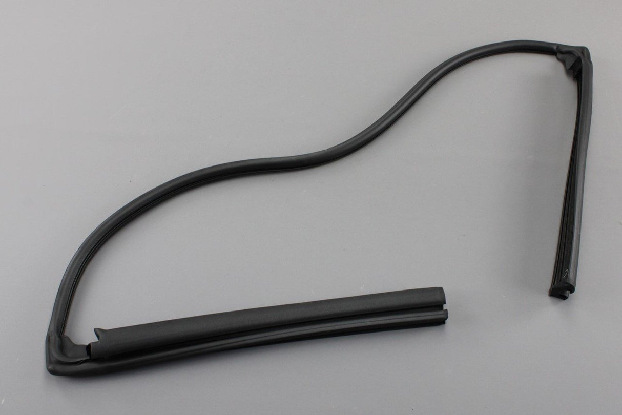 Audi A3 S3 Cabriolet 2015-on roof seal gasket (front) 8V7871631