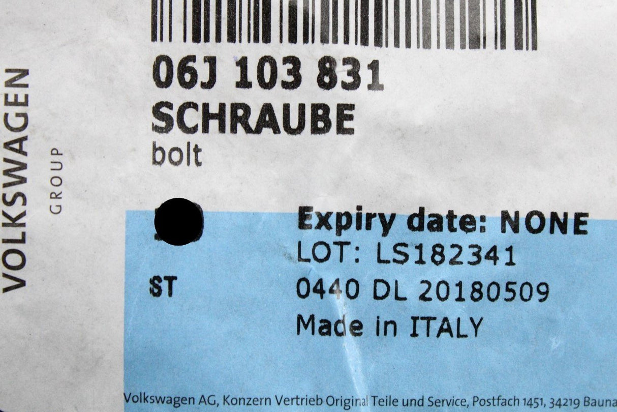 VW Audi Skoda SEAT timing cover bolt with sleeve (x1) 06J103831