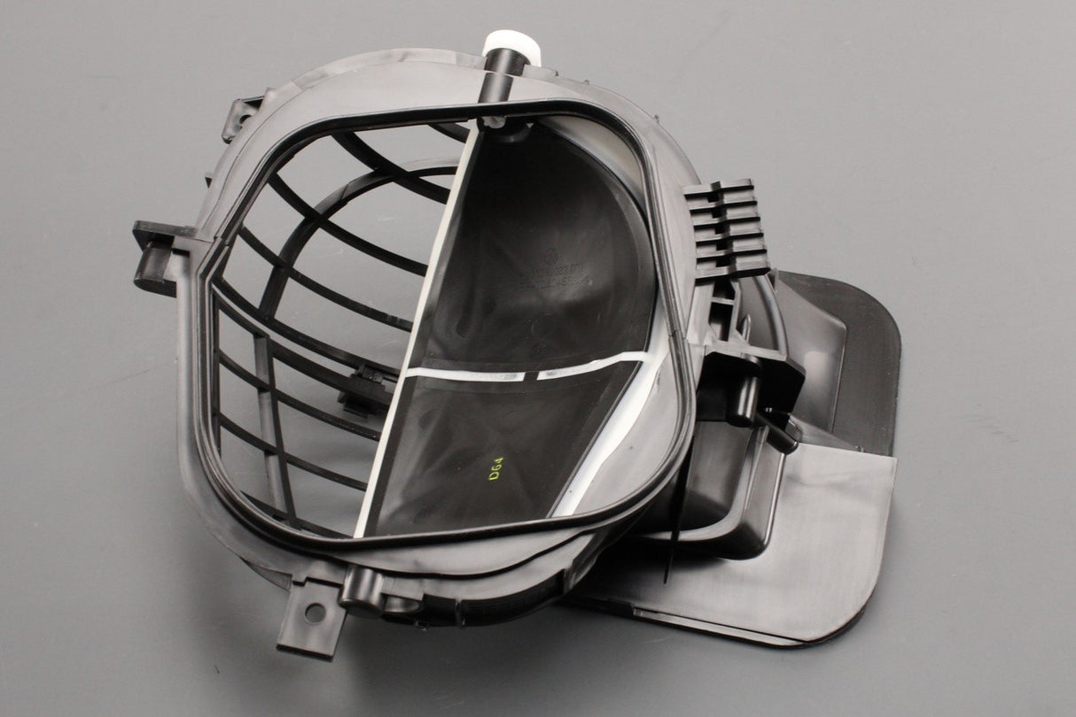 VW Transporter T6.1 2020-on RHD air intake duct 7LA815164