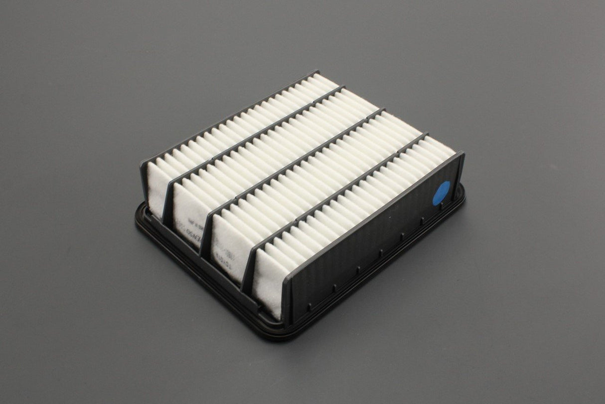 Toyota Land Cruiser 2009-on air filter element 17801-11130