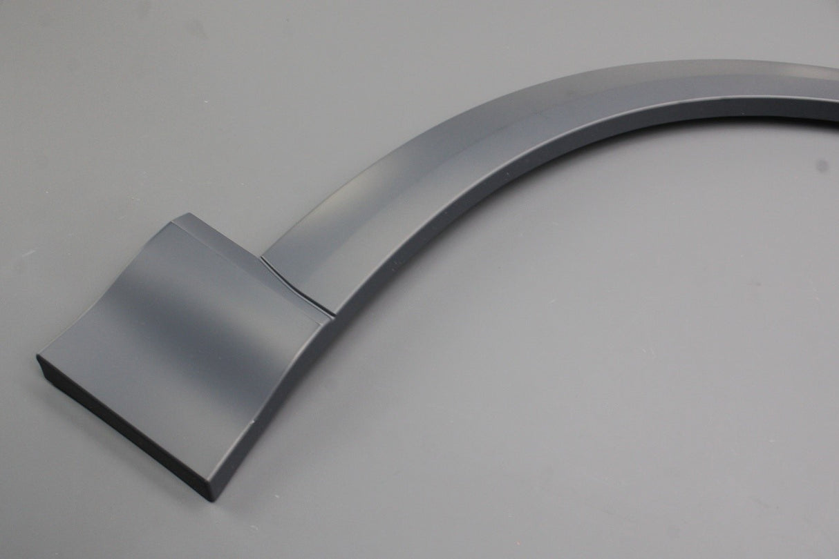Audi Q6 e-tron 2024-on front wheel arch trim (right) 85H853718A GRU