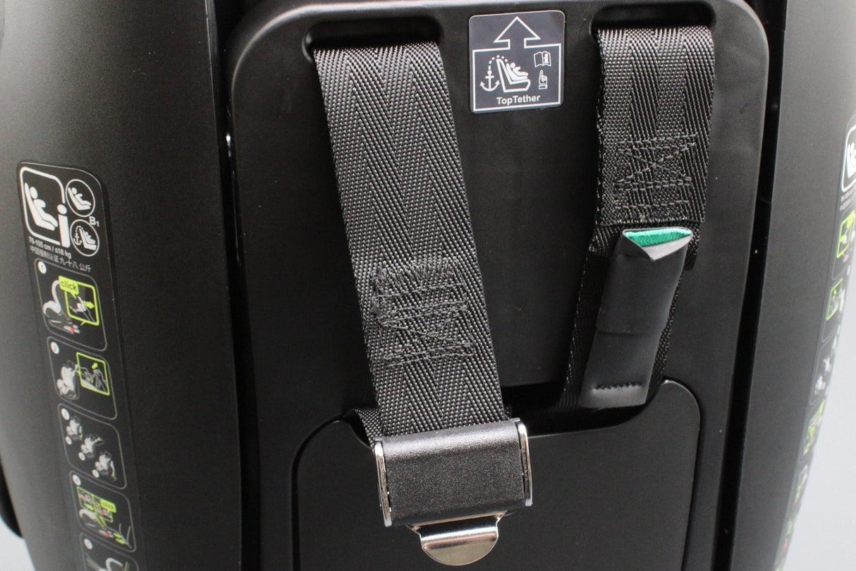 Volkswagen i-size trifix child safety car seat (15-48 months) 11A019909