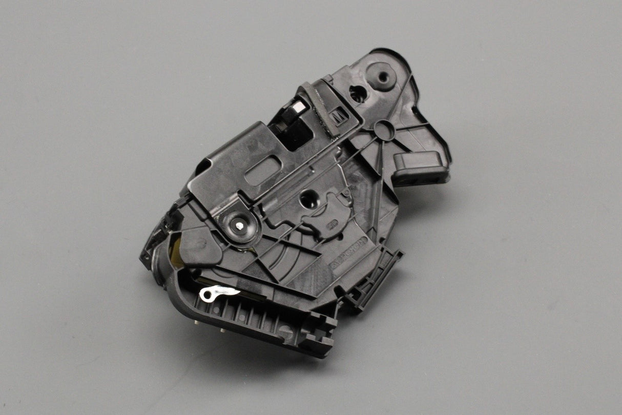 VW Up! SEAT Mii 2012-on RHD door lock (front left) 1S2837015D