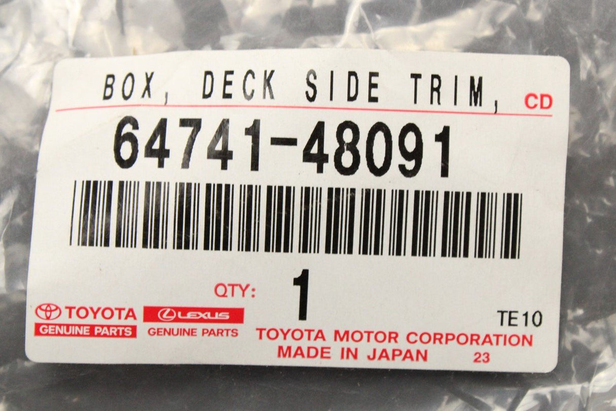 Lexus RX 2015-2022 boot storage compartment trim (right) 64741-48091