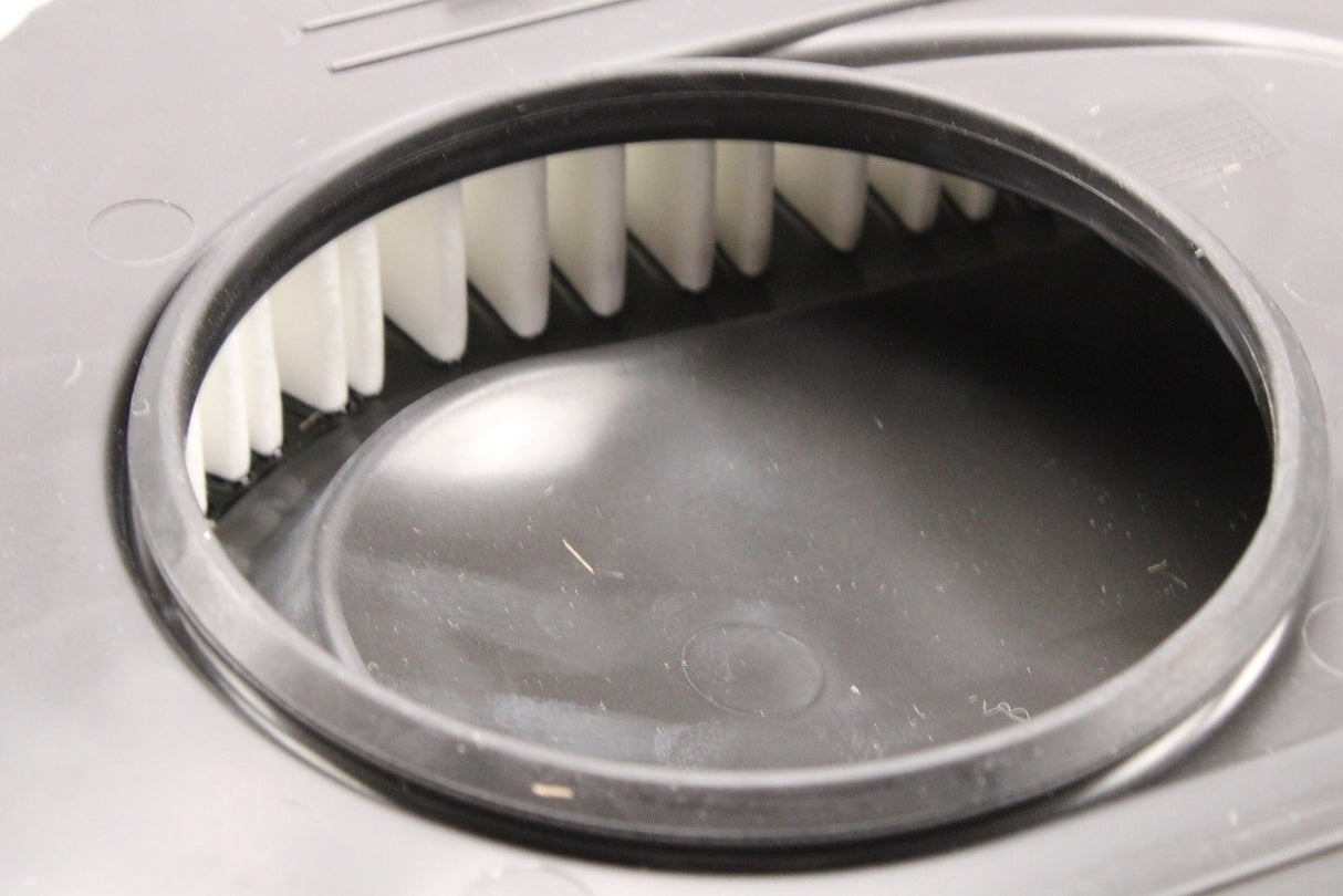 BMW 5 series 2008-17 7 series 2007-12 air filter element 13717800151