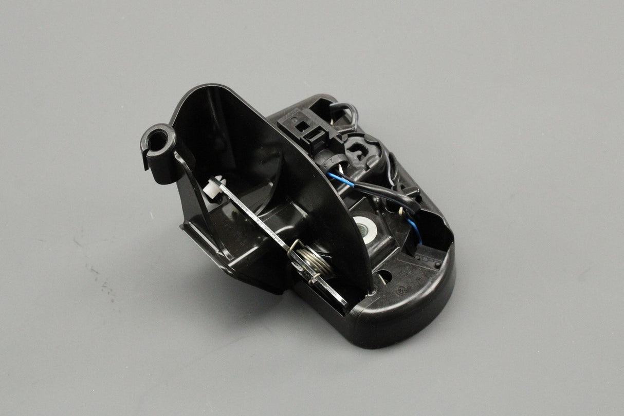 VW Transporter T5 T5.1 T6 power sliding door latch (right) 7E0843604C