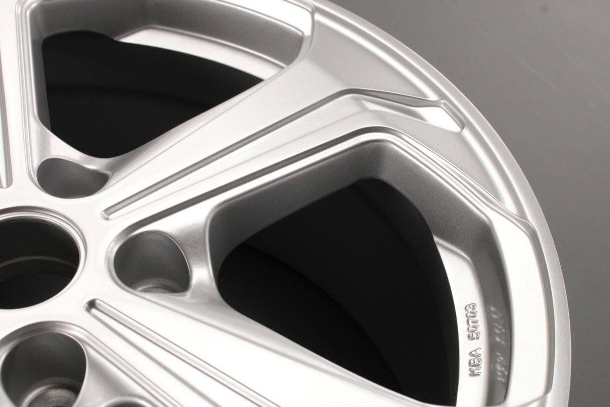 VW Transporter T5 T6 18" Sportline alloy wheel (silver) ZGB7HZ071498