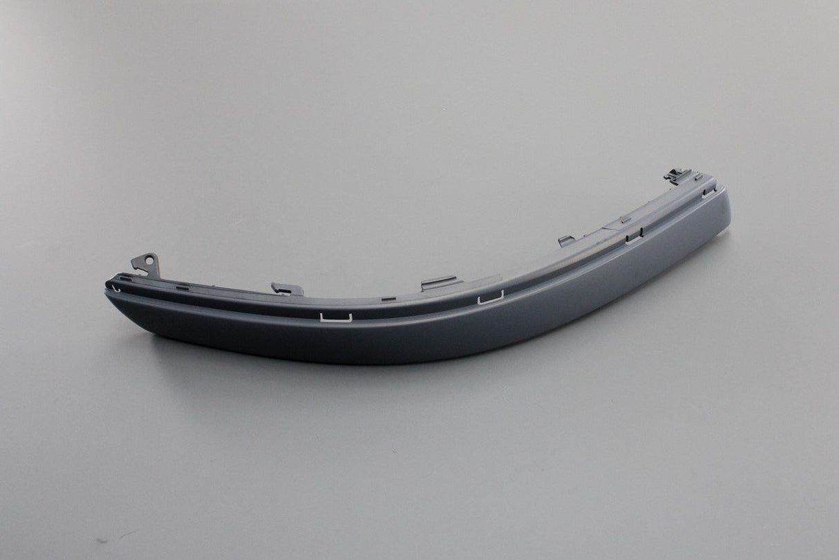 VW Passat B5.1 2001-05 front bumper corner strip (right) 3B0807718B GRU
