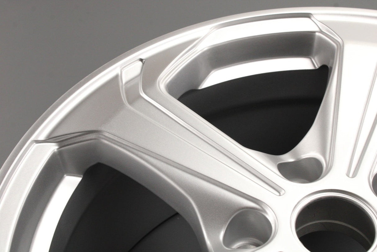 VW Transporter T5 T6 18" Sportline alloy wheel (silver) ZGB7HZ071498