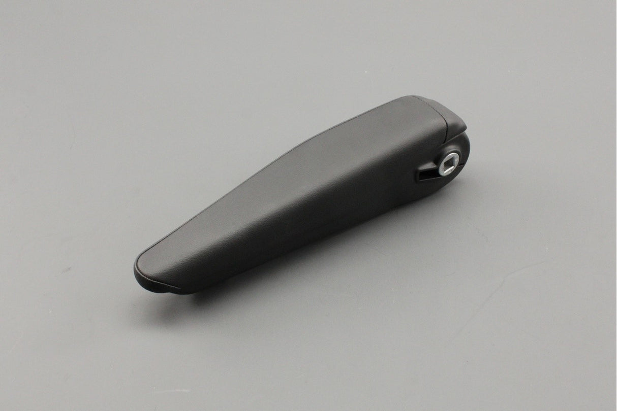 VW ID.4 ID.5 2021-on front left seat arm rest (right) 10A881082N UTQ