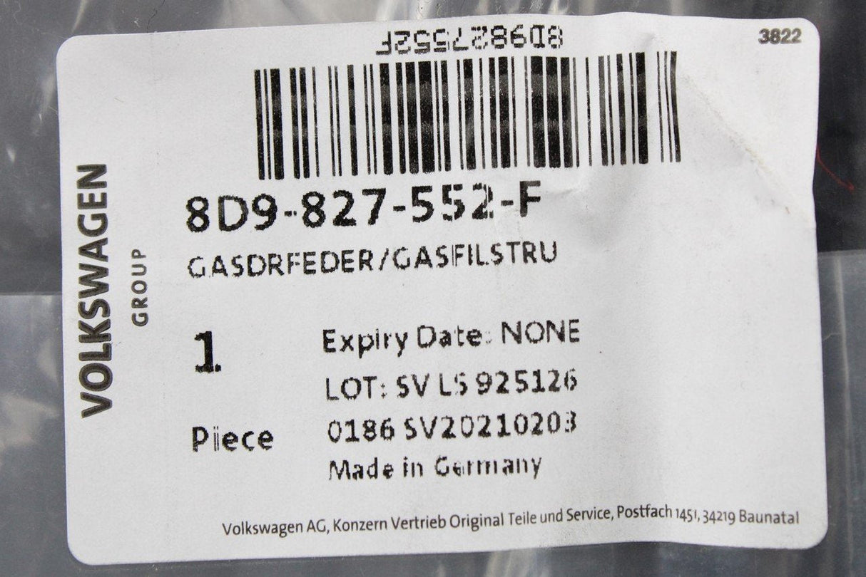 Audi A4 S4 RS4 Avant B5 A3 8L tailgate boot lid lift struts 8D9827552F