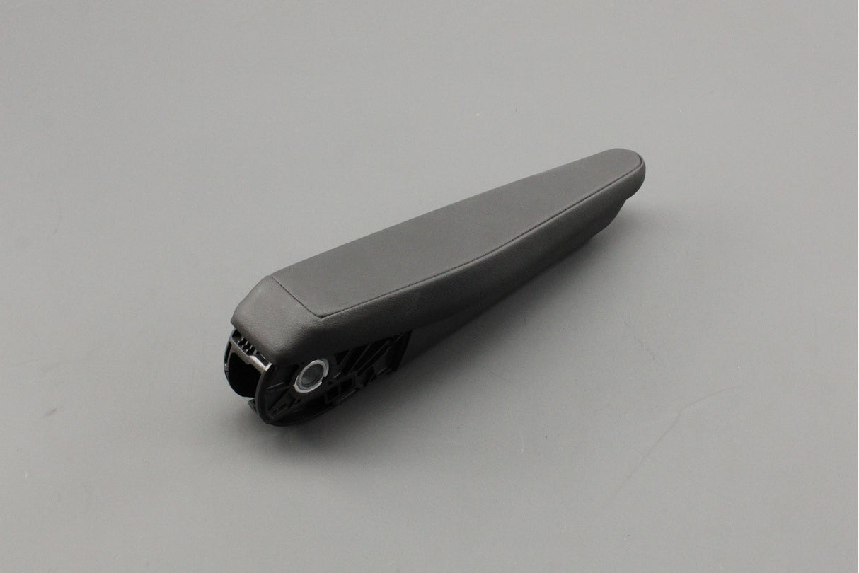 VW ID.4 ID.5 2021-on front left seat arm rest (right) 10A881082N UTQ