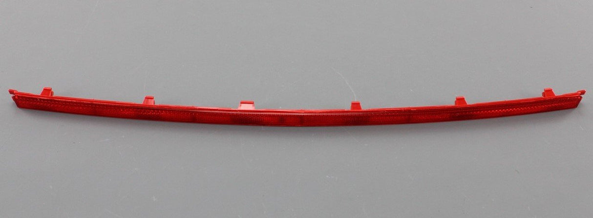 Skoda Octavia VRS 2013-17 rear bumper reflector (centre) 5E0945104B