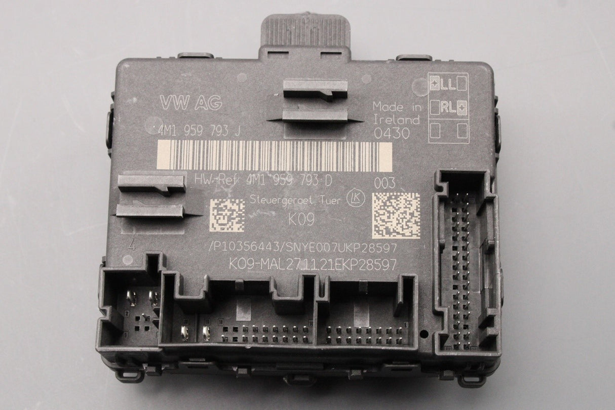 VW Touareg Audi A6 A8 Q5 Q8 18-on door control unit (drivers) 4M1959793J