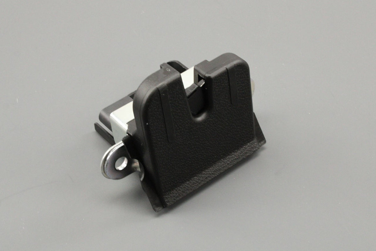 VW Golf MK7 MK7.5 Beetle tailgate boot lid lock latch 5G6827505 9B9