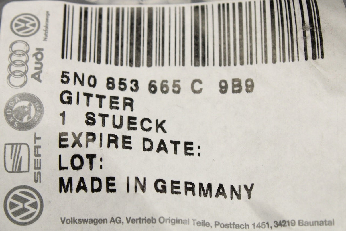VW Tiguan 2008-2011 front bumper vent grille (left) 5N0853665C 9B9
