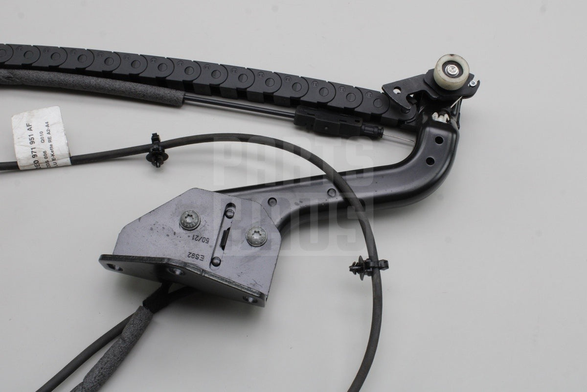 VW Crafter 2006-16 sliding door cable wiring harness (right) 2E0971951AF