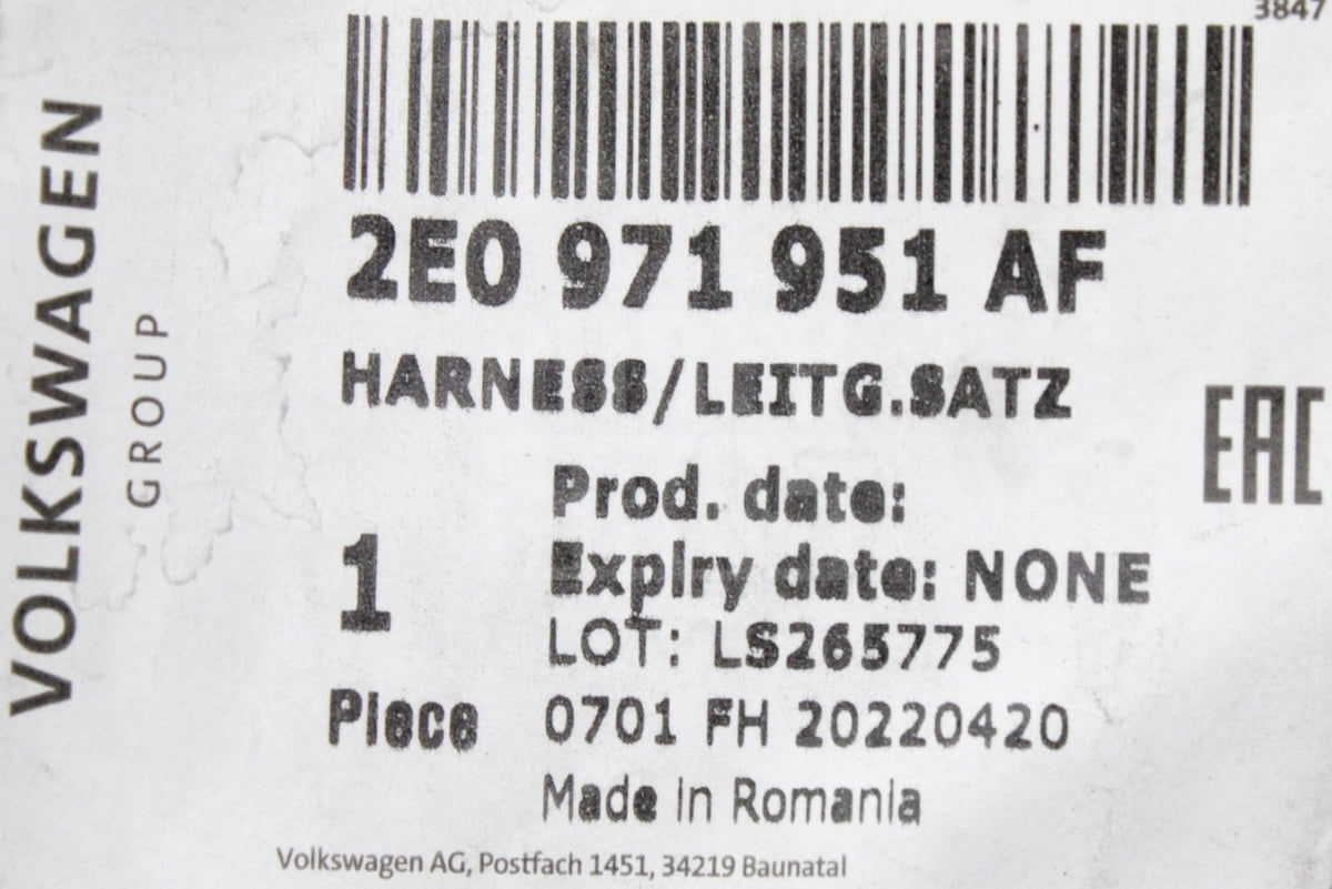 VW Crafter 2006-16 sliding door cable wiring harness (right) 2E0971951AF