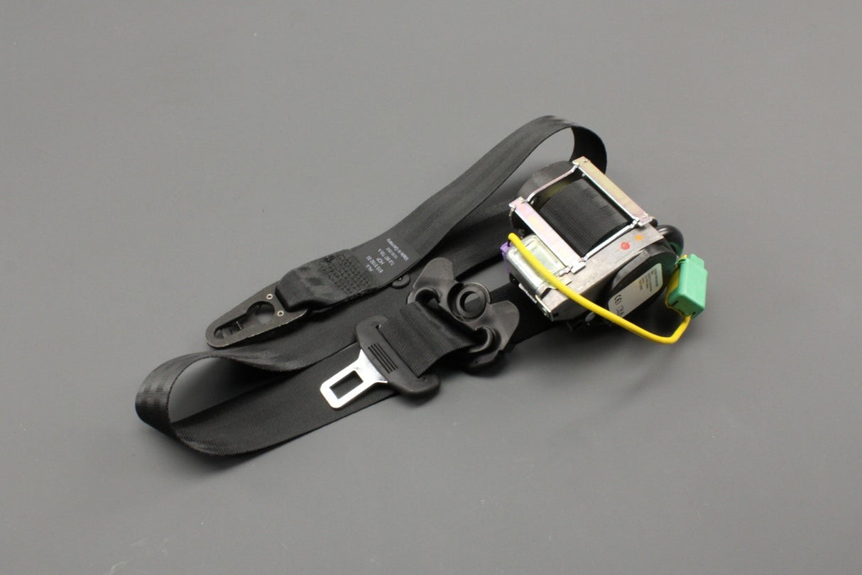 VW Touareg 2003-2010 front seat safety belt (left) 7L6857705 HCP