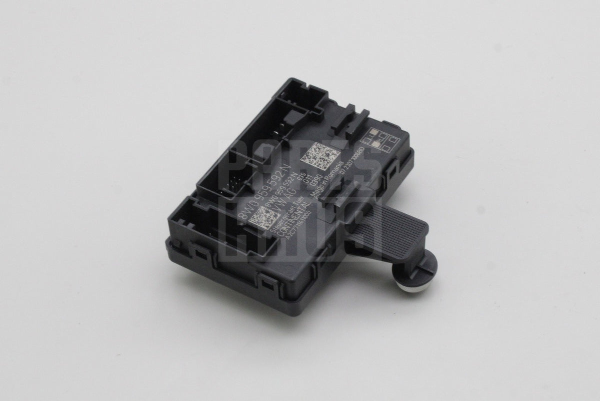 Audi A4 A5 RS4 RS5 16-25 front passenger door control module 8W0959592N