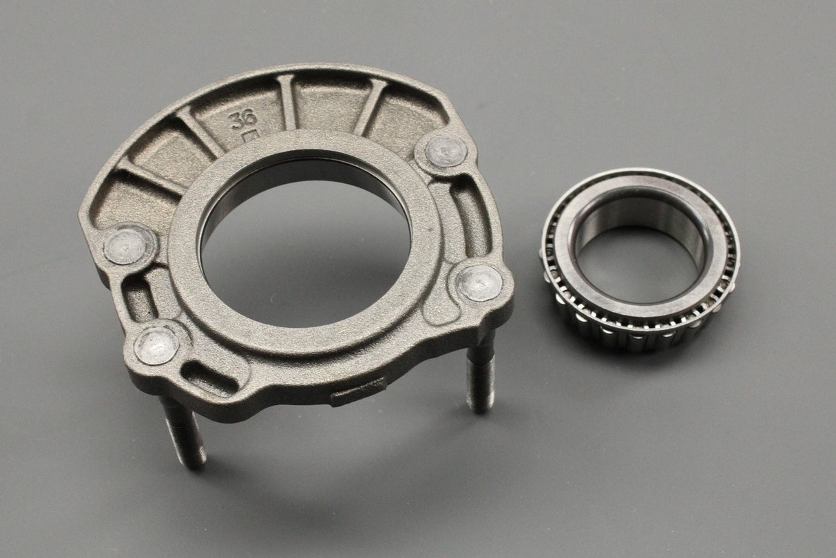 VW Audi Skoda SEAT gearbox support with taper roller bearing 02D311206B