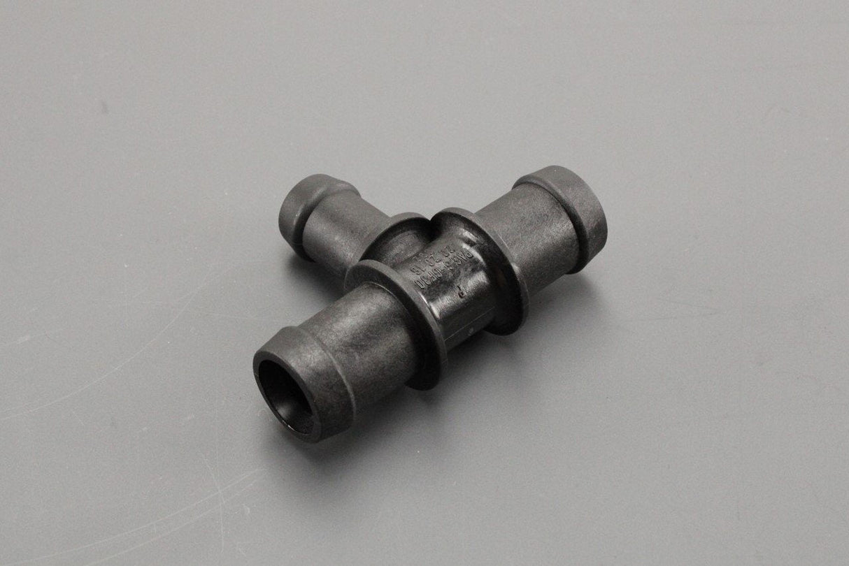 VW Golf MK7 Audi A3 Q7 Skoda SEAT Leon cooling system T piece N90794401