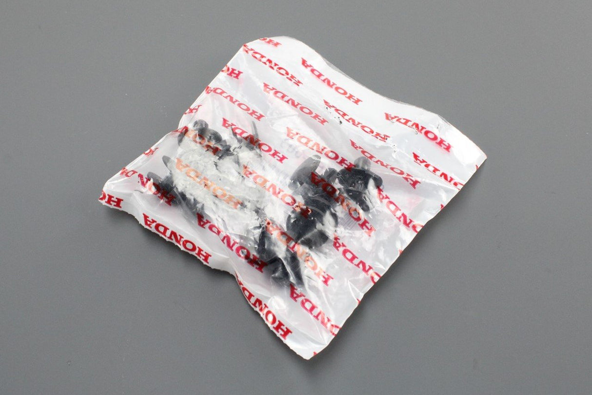 Honda inner fender clip (x10) 91501-TR0-003