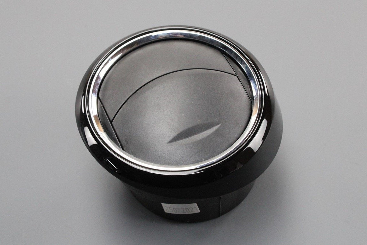 SEAT Ibiza Cupra 2016-17 dashboard air vent (left) 6P0820902 HVA