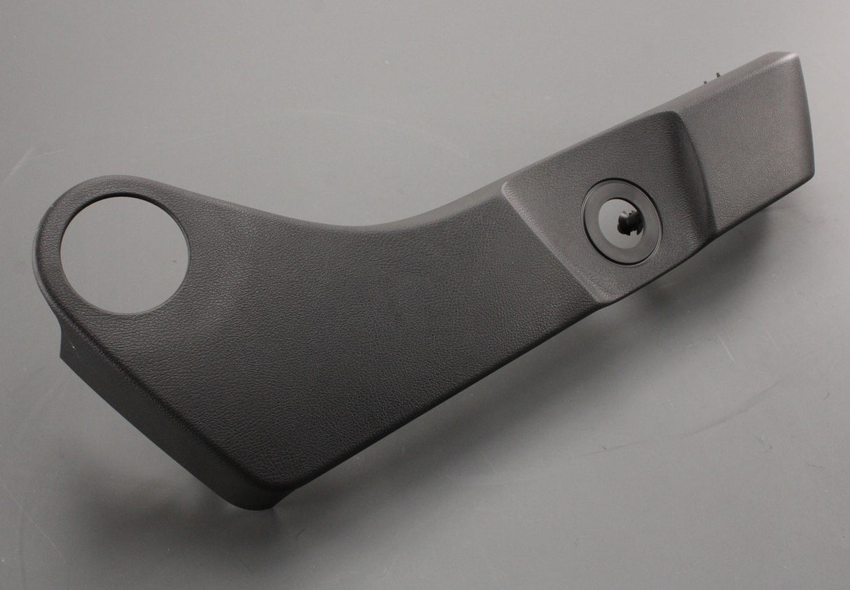 VW Transporter Cali T5 T5.1 T6 T6.1 swivel seat frame trim 7E7881318 82V