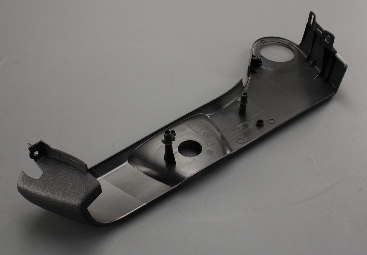 VW Transporter Cali T5 T5.1 T6 T6.1 swivel seat frame trim 7E7881318 82V