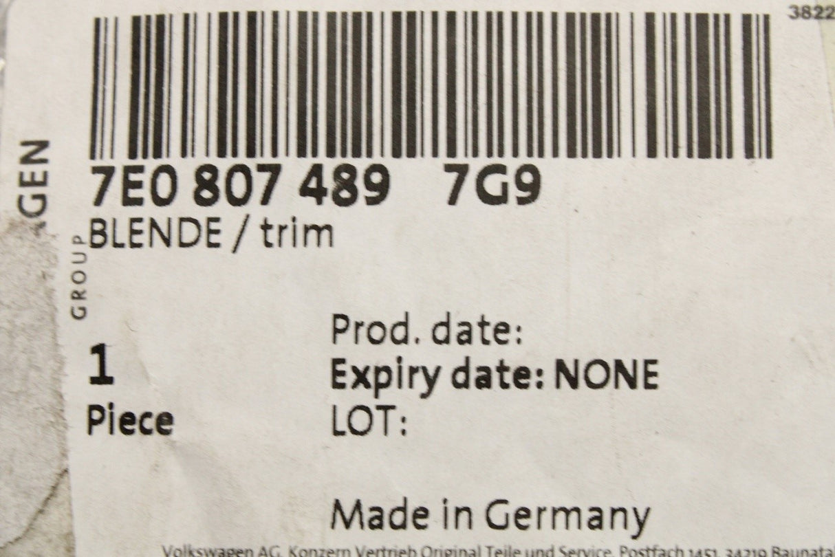 VW Transporter T5.1 2010-2015 front fog light trim (left) 7E0807489 7G9