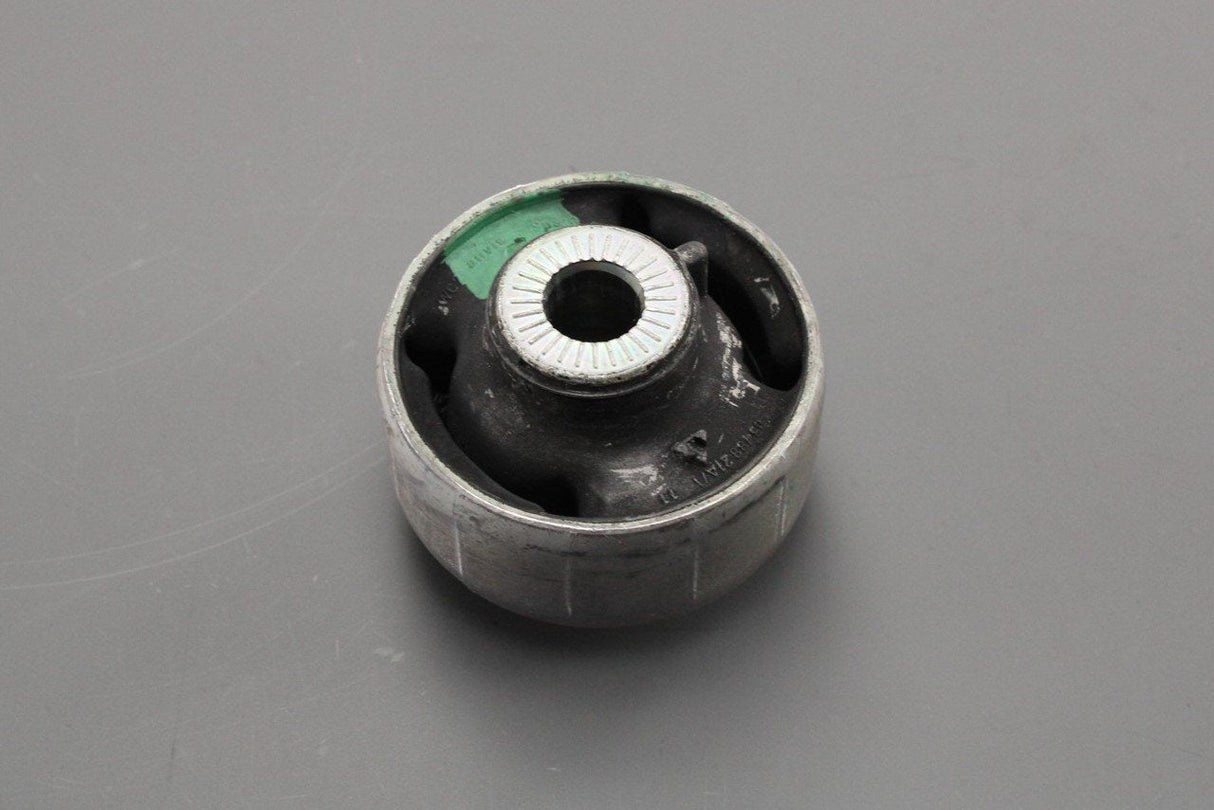 VW Golf MK8 Audi A1 A3 Skoda SEAT control arm bushing (front) 5Q0407183L