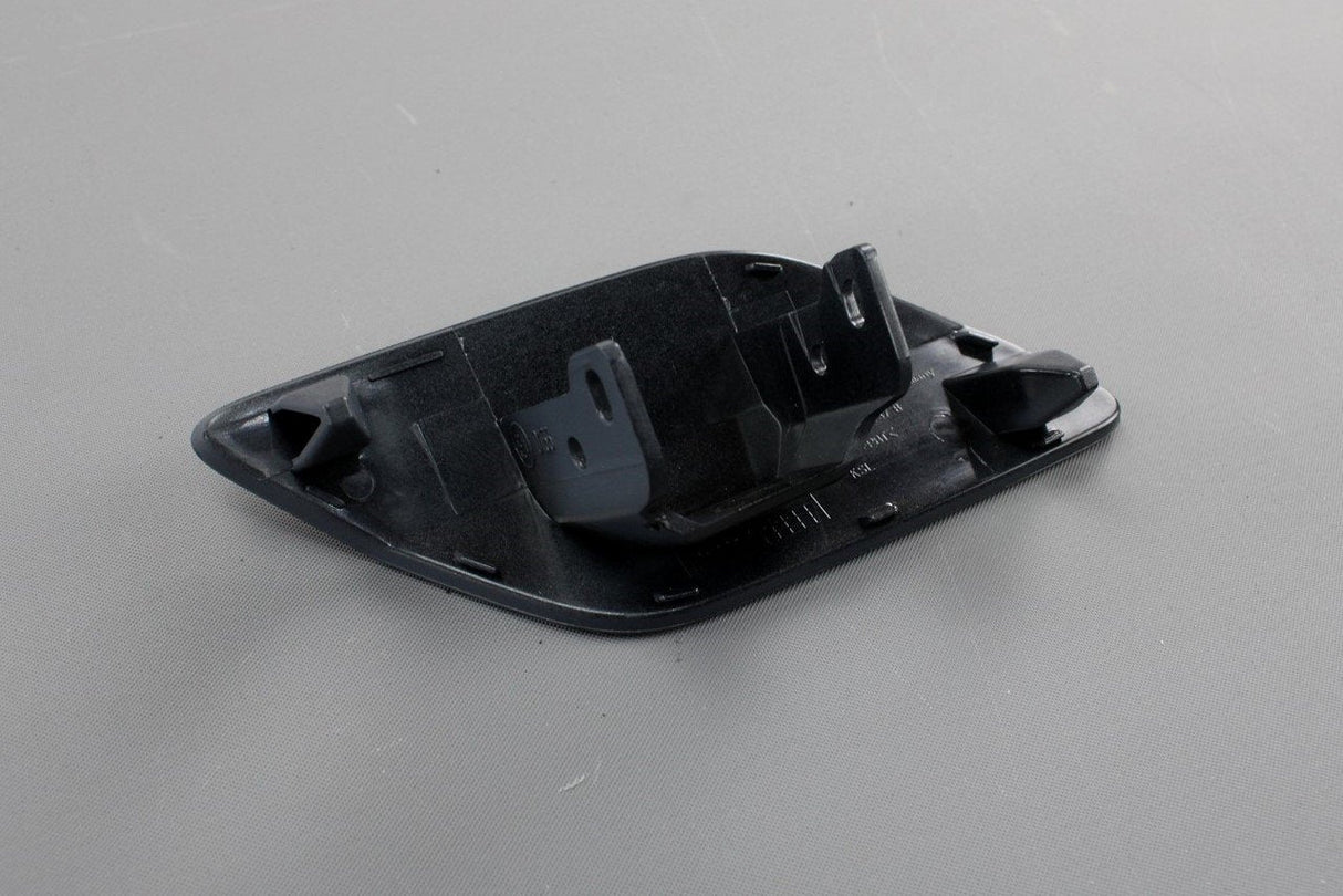 VW Golf R MK7.5 17-20 headlight washer jet cover (left) 5G0807937B GRU