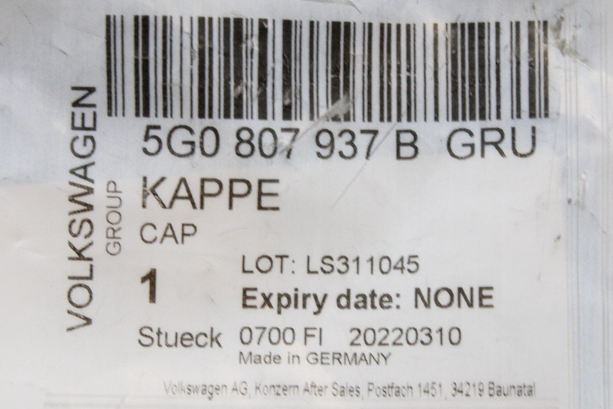 VW Golf R MK7.5 17-20 headlight washer jet cover (left) 5G0807937B GRU