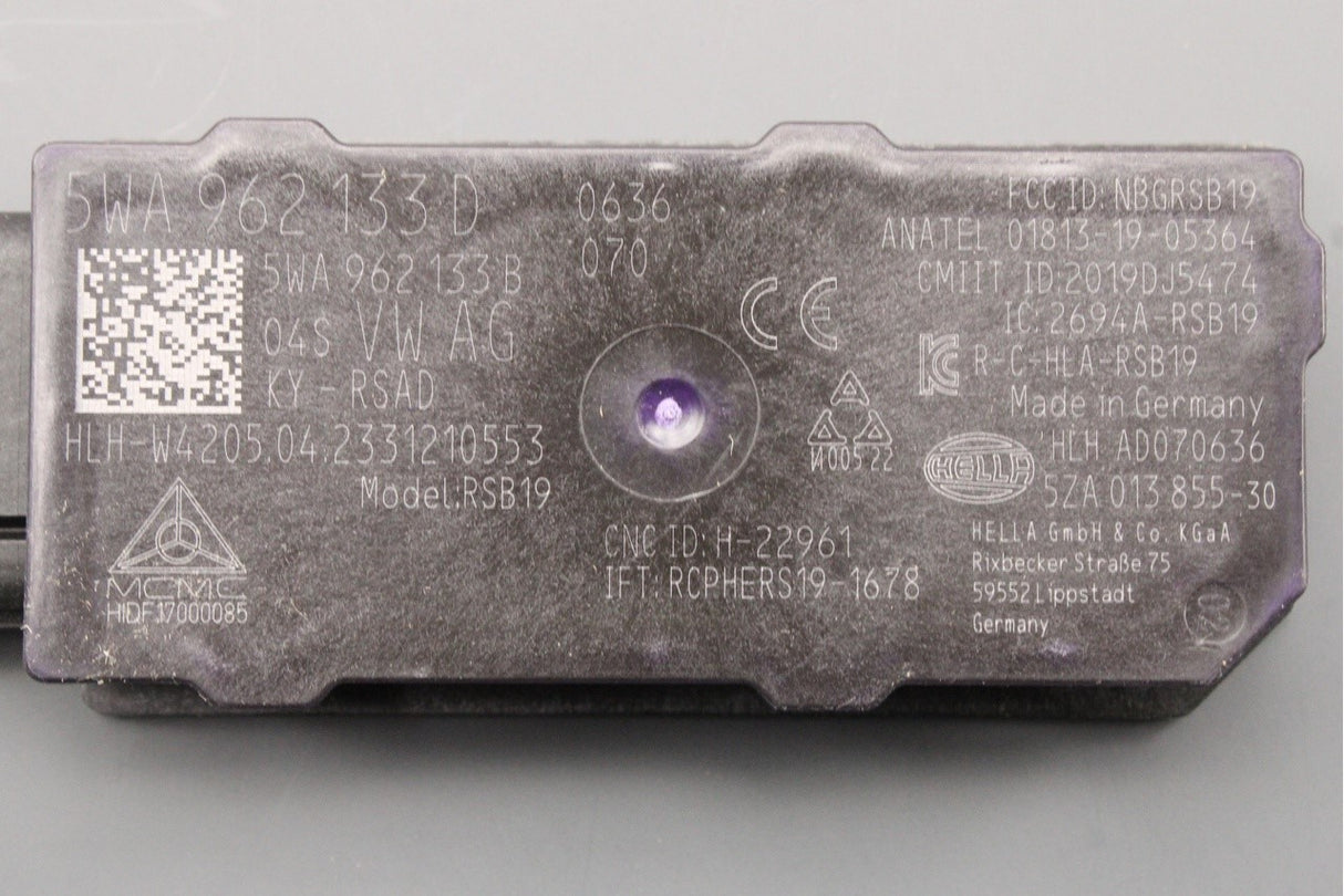 VW ID.Buzz Audi Q4 e-tron Skoda CUPRA keyless entry antenna 5WA962133D