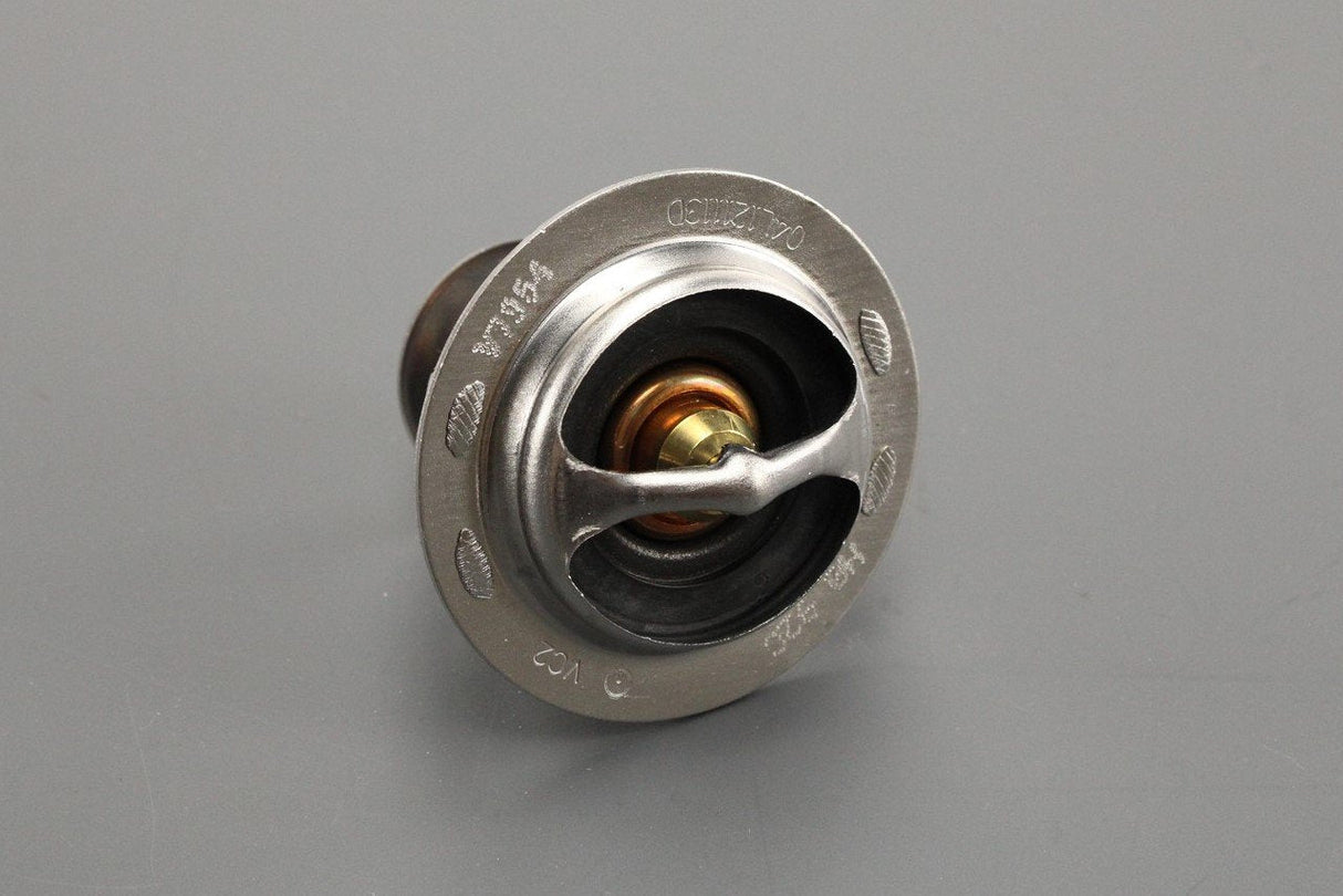 VW Golf MK7 Audi A3 A6 Q3 Skoda SEAT thermostat (1.6 2.0 TDI) 04L121113D