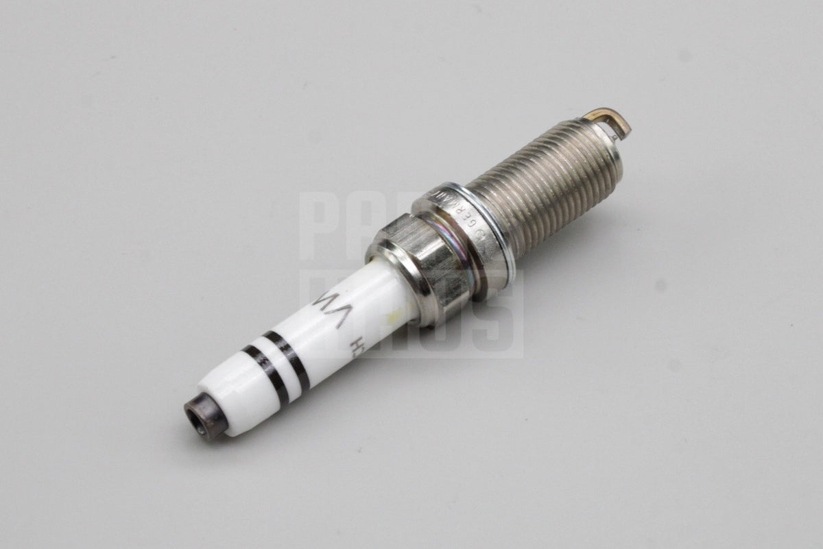 VW Audi Skoda SEAT 2.0 TSI TFSI spark plugs (x4) 06K905611C